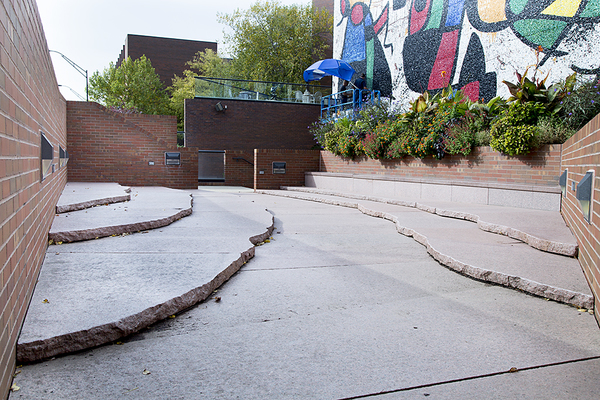 Granite Landscape, Fountain Wall, Granite Weaving (Family Outdoor Sculpture Tour)