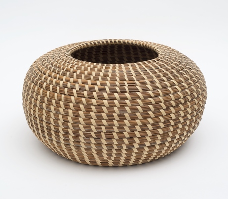 Cobra Basket