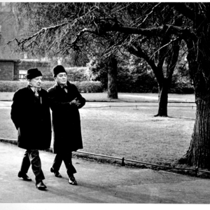 Hilton Edwards and Micheál Mac Liammóir in St. Stephen’s Green, 1975 ...