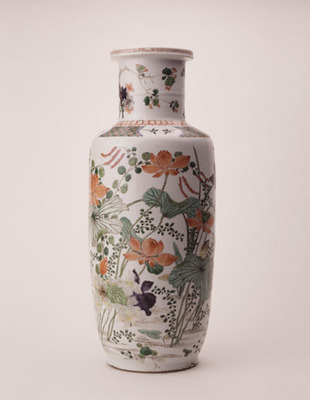 Rouleau Vase with Kingfisher among Lotus