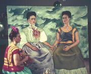 Frida Kahlo painting The Two Fridas