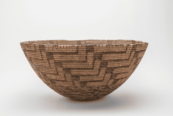 ARRIVING FOREVER (Diné) | Tohono O'odham Dine'é Ts'aa' Deitł'óhígíí Baa Hane'