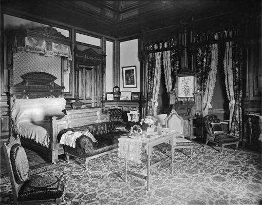 Master bedroom, Mrs. George Stephen's house 