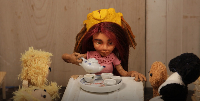 Lion Girl: The Ox Who Lost His Eye